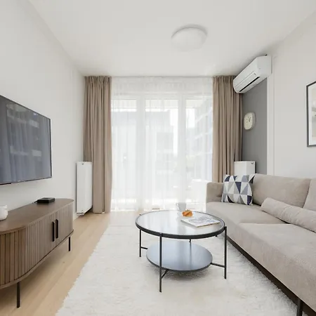 Luxurious In With Sauna And Gym By Renters Prestige Apartment Warschau