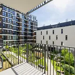 Luxurious In With Sauna And Gym By Renters Prestige Lejlighed Warszawa