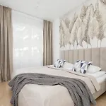 Luxurious In With Sauna And Gym By Renters Prestige * Varşova