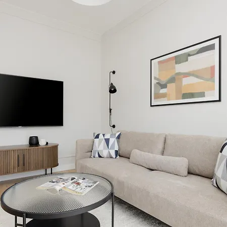Luxurious In With Sauna And Gym By Renters Prestige Varšava